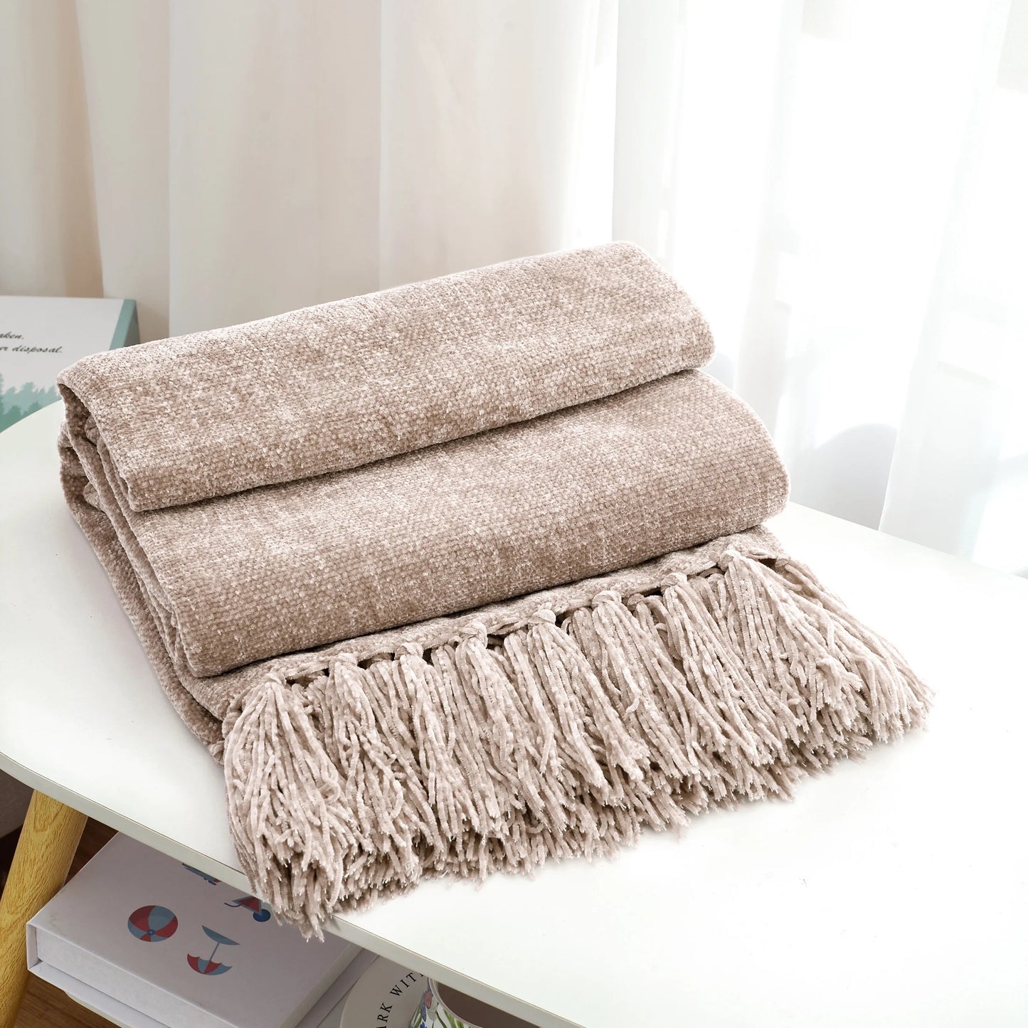 Cozy Up Your Home with Our Luxurious Boho Farmhouse Chenille Throw Blanket in Soft Taupe – Perfect for Sofa, Bed, or Chair!