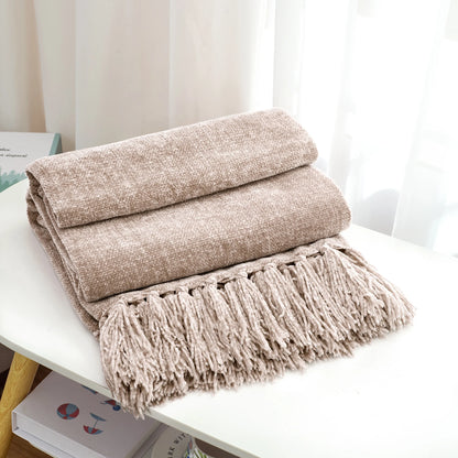 Cozy Up Your Home with Our Luxurious Boho Farmhouse Chenille Throw Blanket in Soft Taupe – Perfect for Sofa, Bed, or Chair!